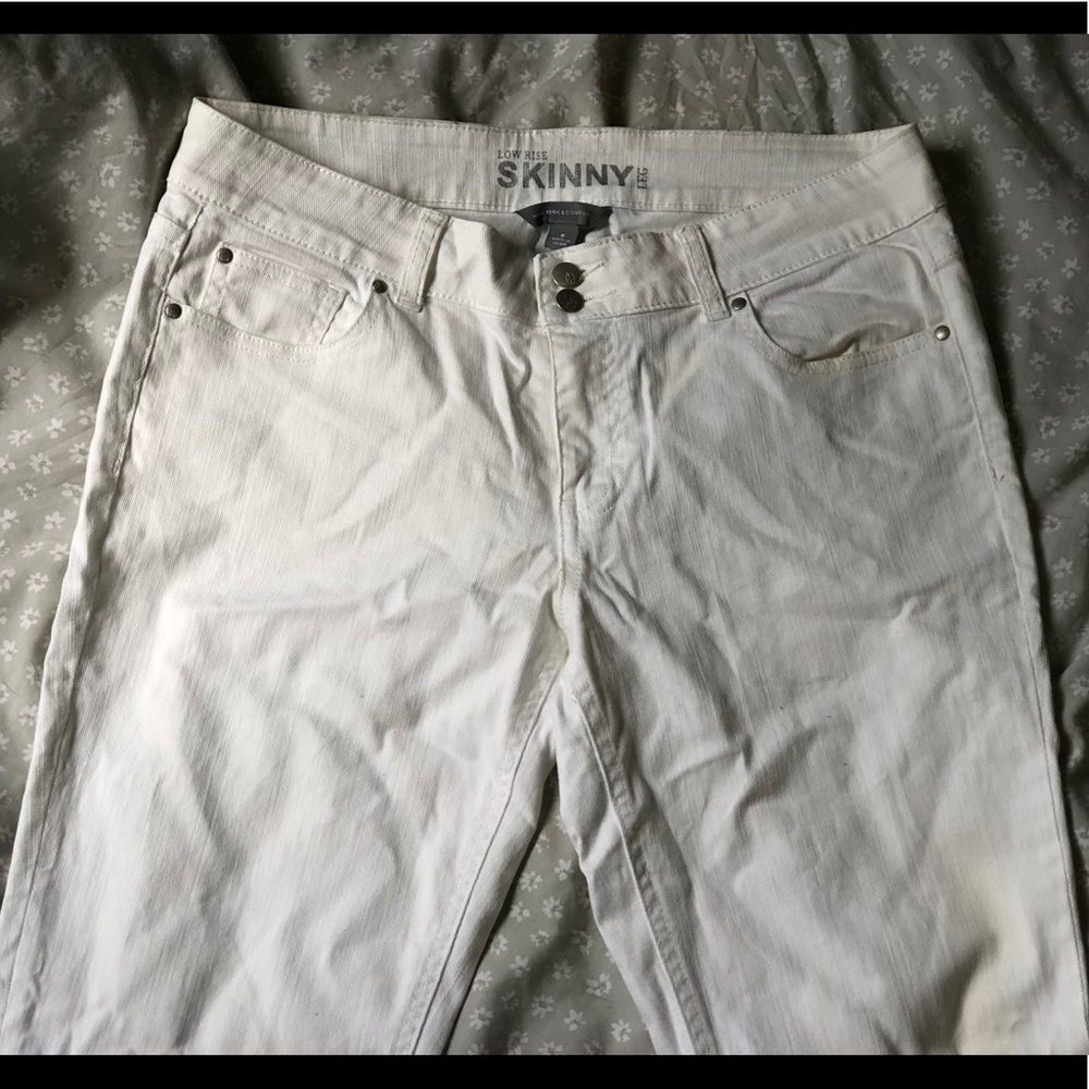 White New York &Co. Skinny Jeans
